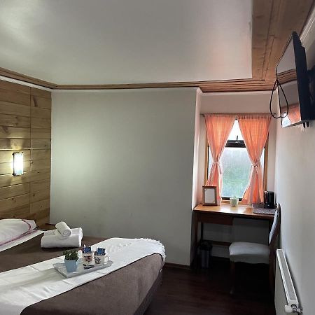 3 Arriendo Habitacion Doble Con Bano Privado De Ex Hotel Puerto Varas Ngoại thất bức ảnh